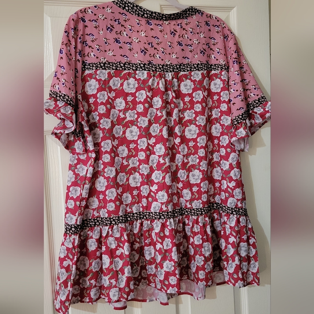 XL Ruffled western chic blouse. - Picture 2 of 4